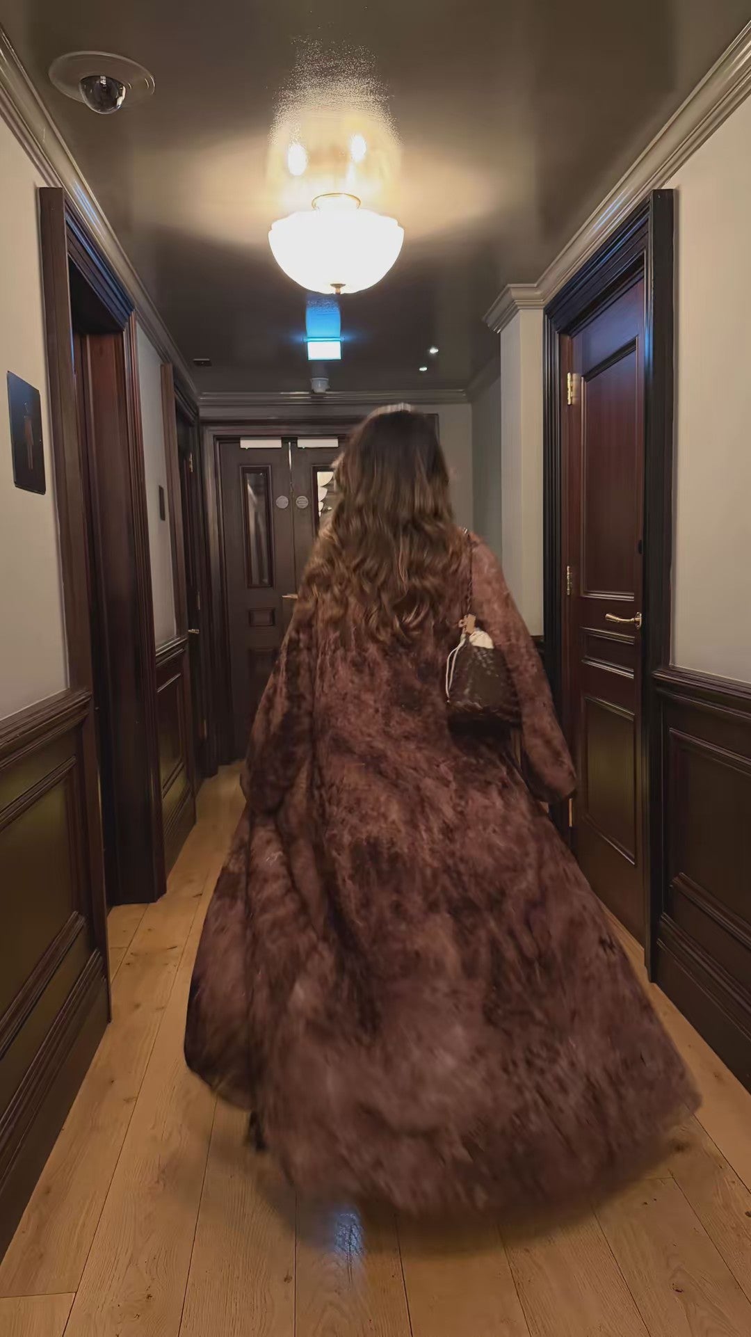 REÏWAH Fumé abaya in Smoked Mulberry